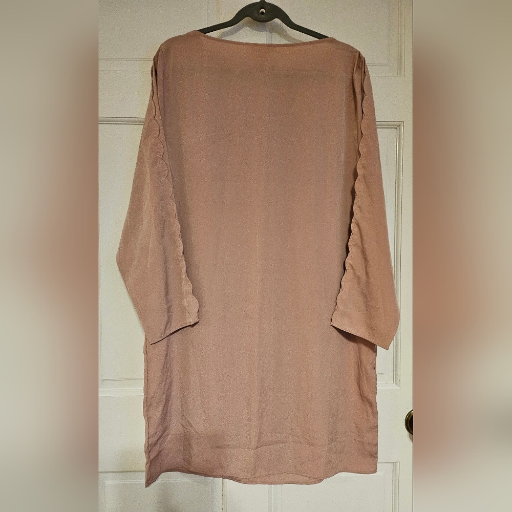 Elegant Soft Pink Long Sleeve Dress